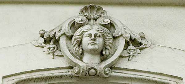 Luxembourg rue de 2004 05 007