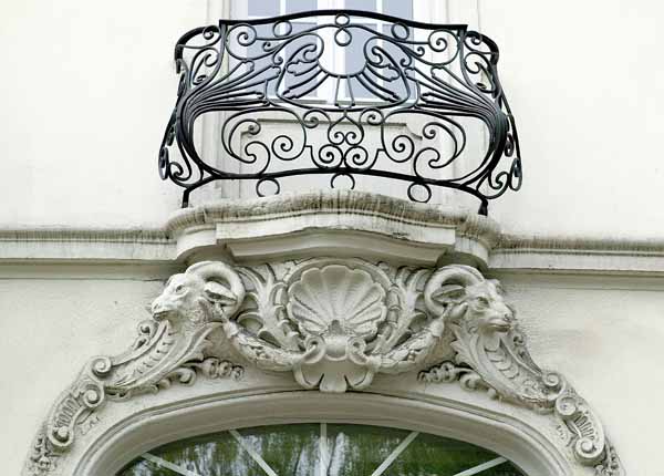 Luxembourg rue de 2004 05 008