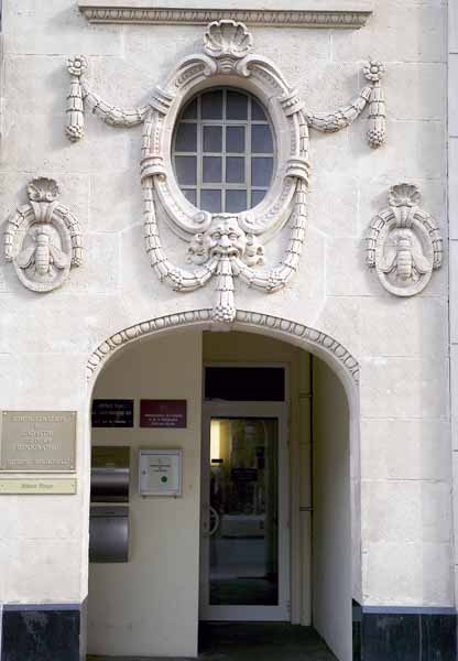 hotel de ville place 2004 05 003