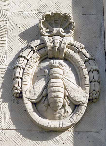 hotel de ville place 2004 05 004