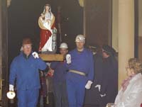 20061204stebarbedhoil006