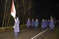 20061204stebarbedhoil031