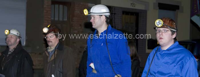 20061204stebarbedhoil012