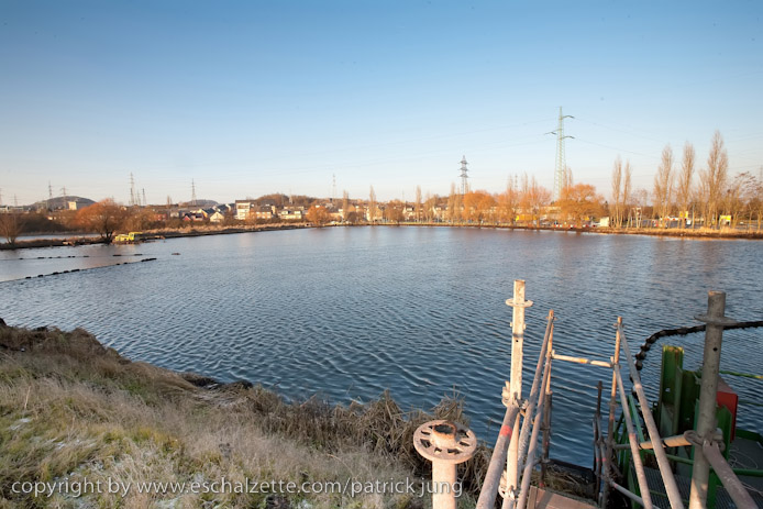 20081227arcelor_mittal_etang001