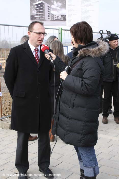 20080408belvalnordposepierre002