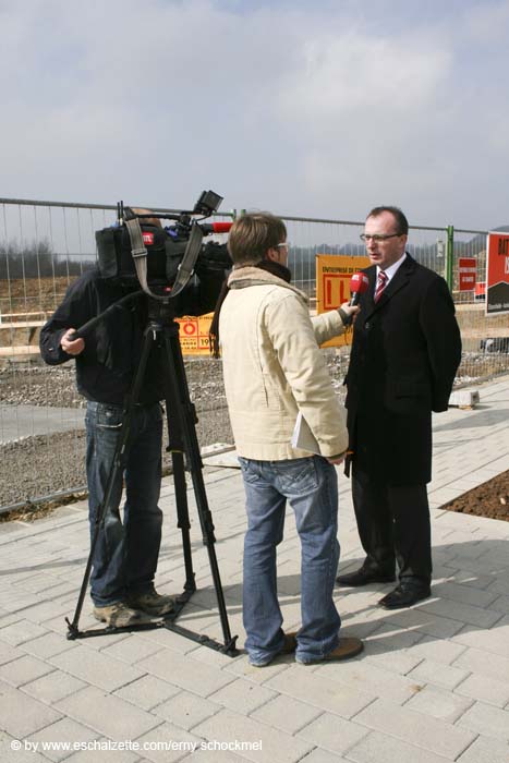 20080408belvalnordposepierre015