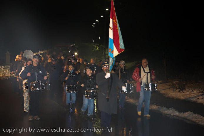 20081206stbarbedhoil009