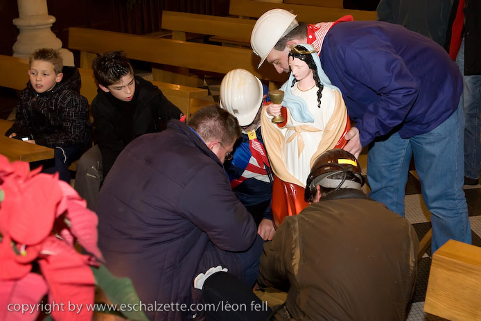 20081206stbarbedhoil015