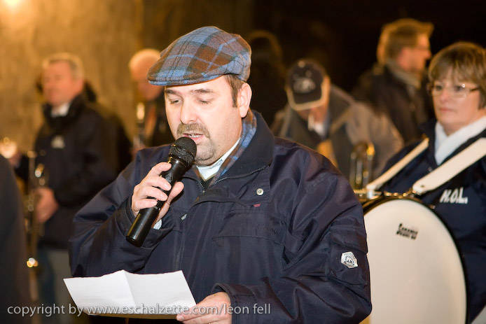 20081206stbarbedhoil034