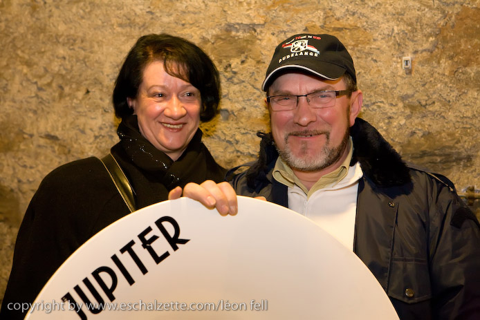 20081206stbarbedhoil037