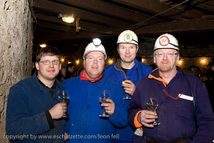 20081206stbarbedhoil040