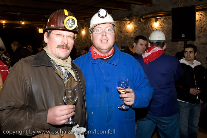 20081206stbarbedhoil042