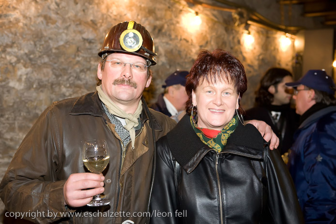 20081206stbarbedhoil048