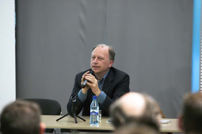 skip_polaris200603043