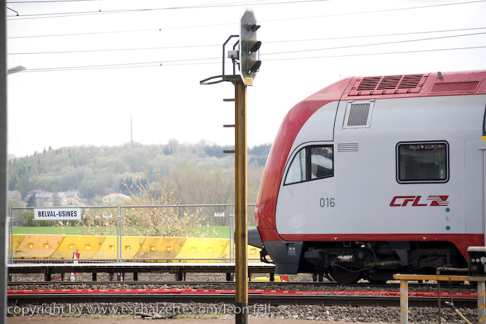 20081120gare_belval_plaza002