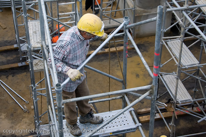 20081220gareplaza008