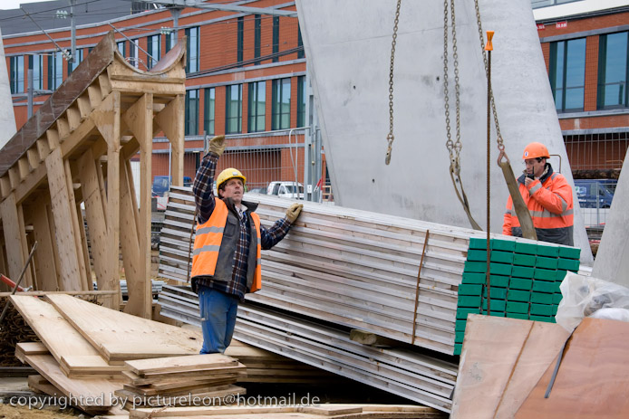 20081220gareplaza023