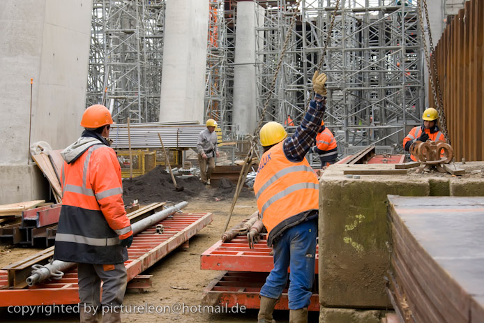 20081220gareplaza027