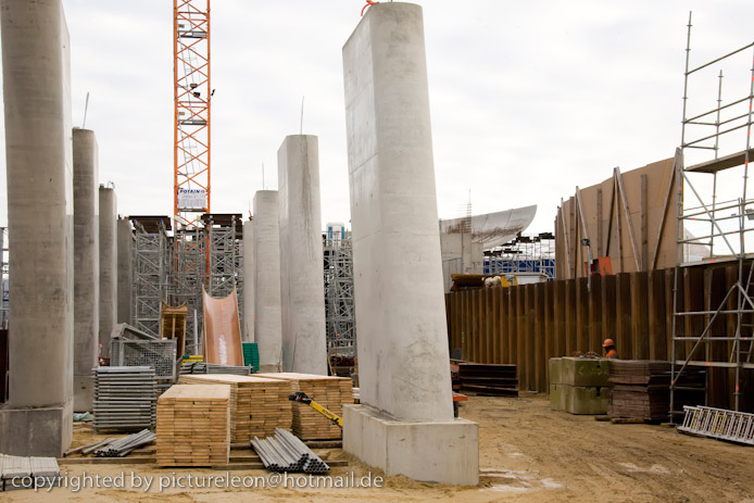 20081220gareplaza031