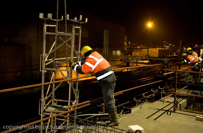 20081220gareplaza063