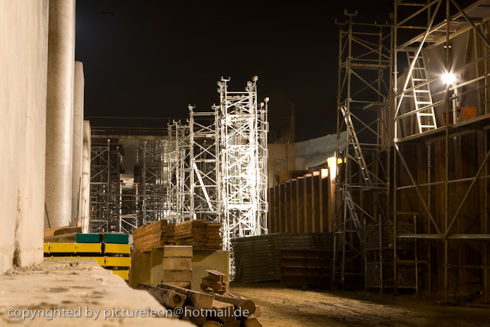 20081220gareplaza065