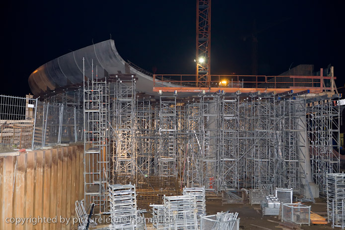 20081220gareplaza070