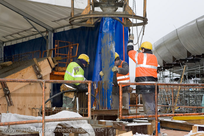 20081220gareplaza072