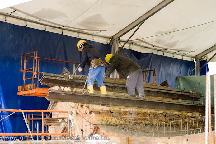 20081220gareplaza076