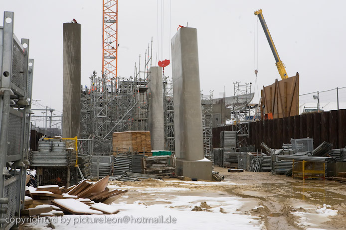 20081220gareplaza083