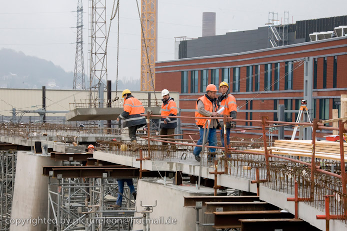 20081220gareplaza110