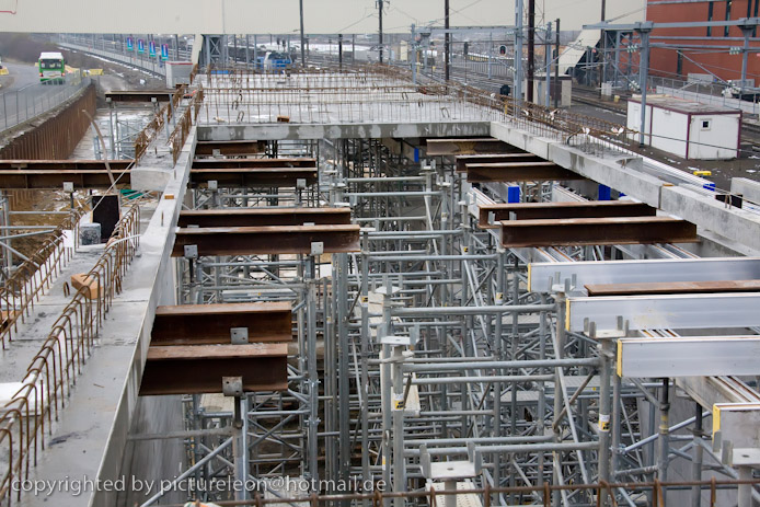 20081220gareplaza113