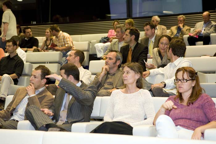 unigoesbelval20070621156