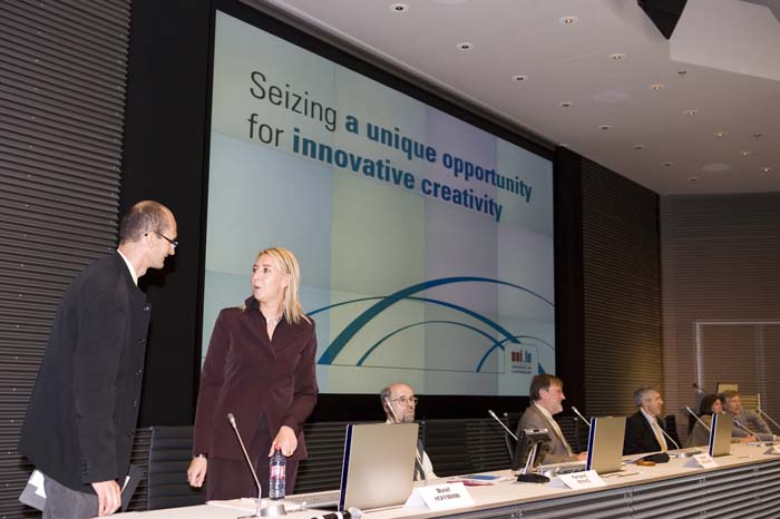 unigoesbelval20070621164