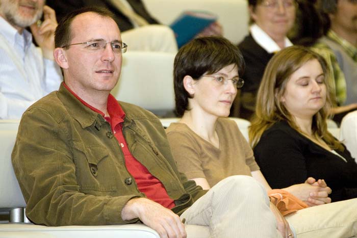 unigoesbelval20070621171