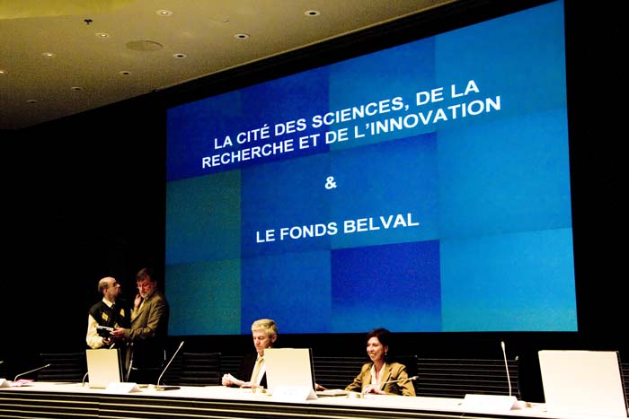 unigoesbelval20070621200