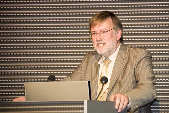 unigoesbelval20070621203