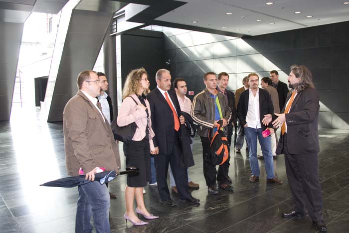 unigoesbelval20070621216