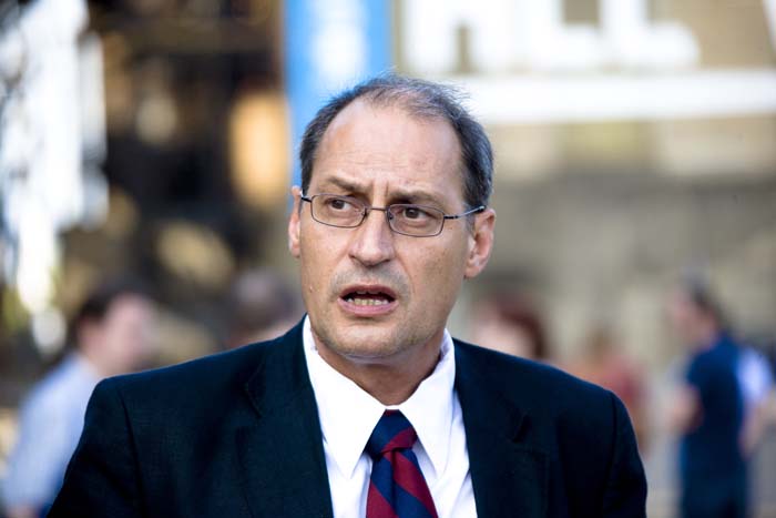 unigoesbelval20070621231