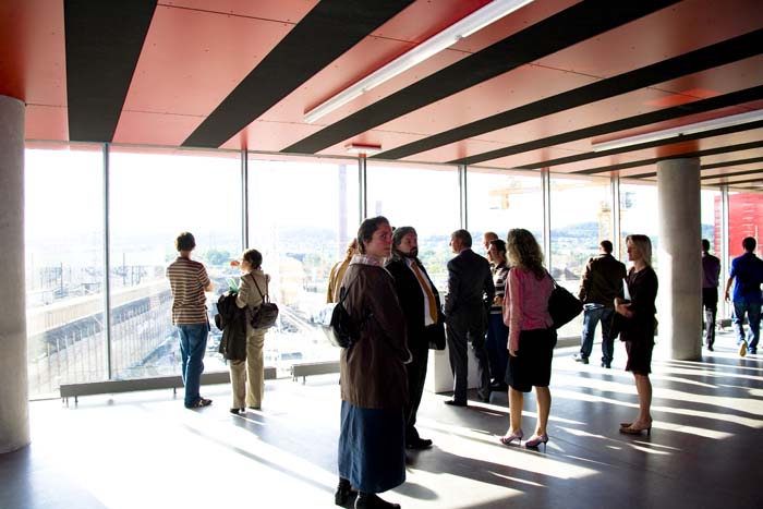 unigoesbelval20070621241