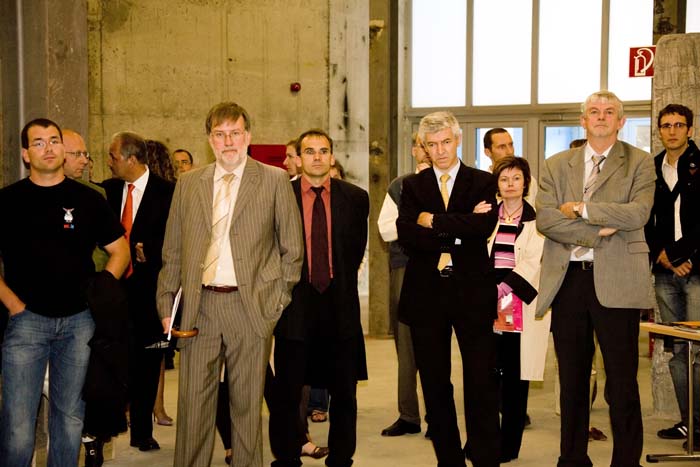 unigoesbelval20070621269