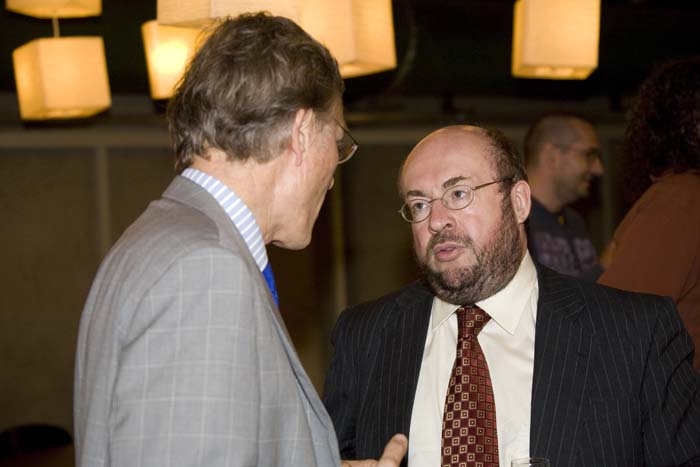 unigoesbelval20070621276