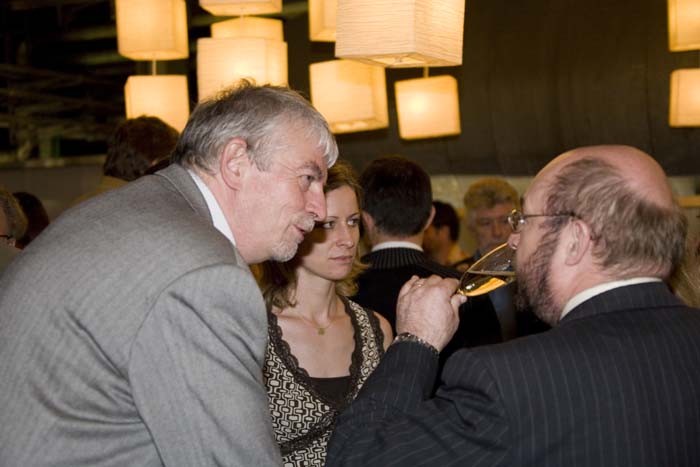 unigoesbelval20070621277