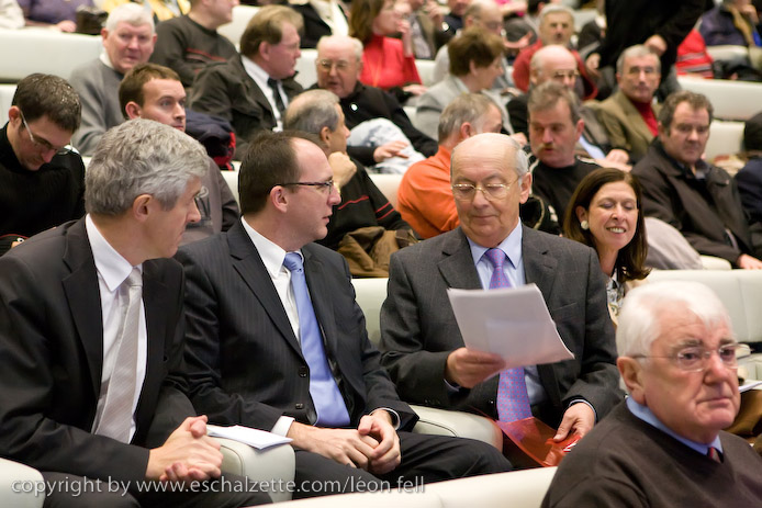 20081203inaugurationstele017