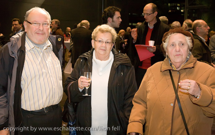 20081203inaugurationstele042